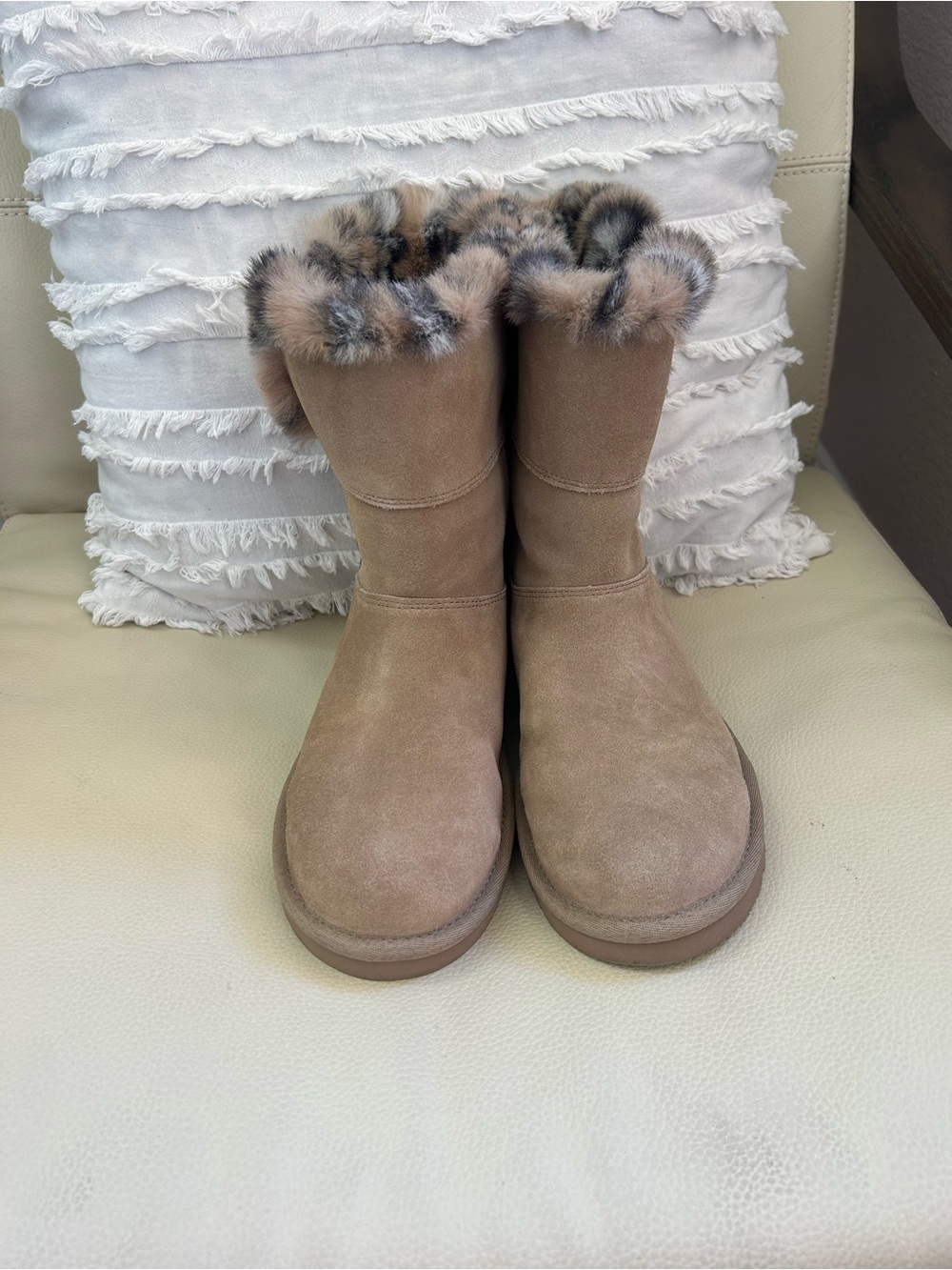 Koolaburra Tan Suede Mid-Calf Fur-Trim Winter Boots